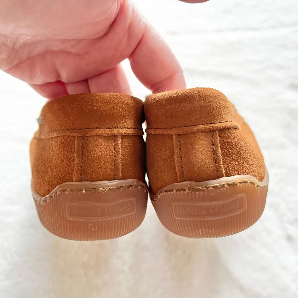 MINNETONKA FAUX FUR LINED MOCCASIN SIZE 10 COZY COMFY STYLISH_4
